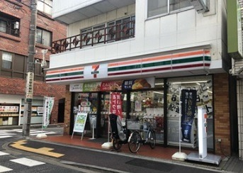 コーポ紫苑 コンビニ
