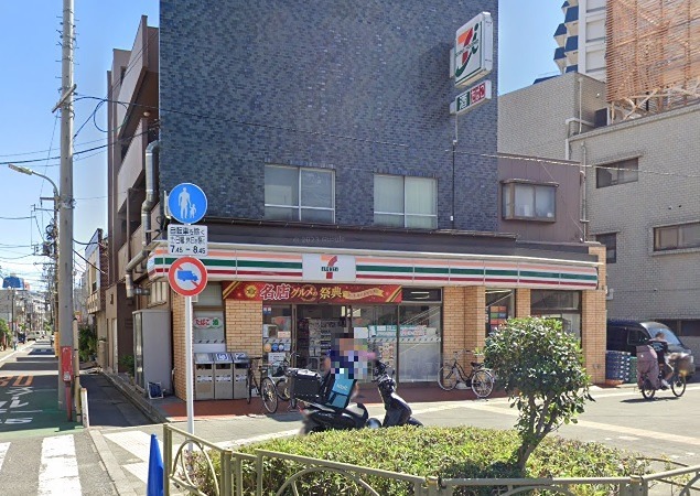 サウスヴィレッジ コンビニ