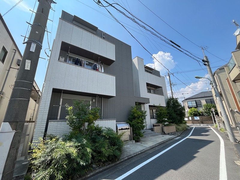 Duo Wakaba East 外観