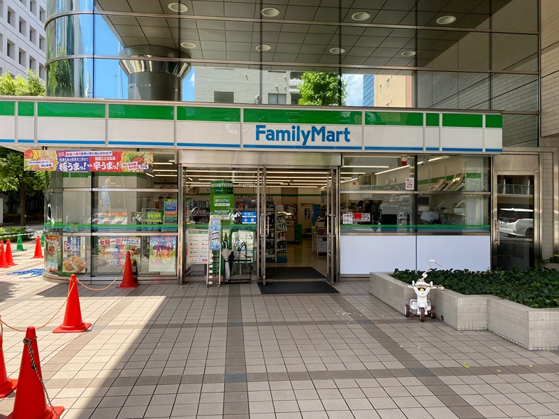 リバティ芝公園 コンビニ