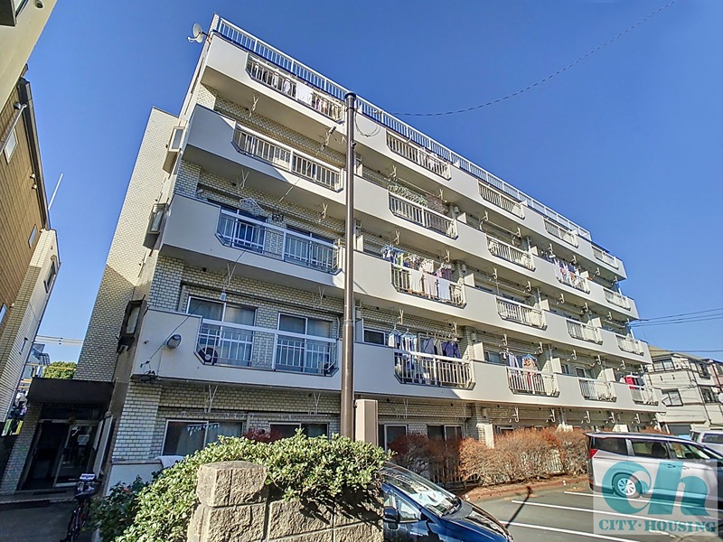 浅間マンション駐車場 外観