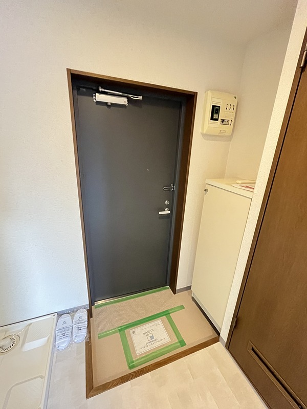 アーク野口ビル 玄関