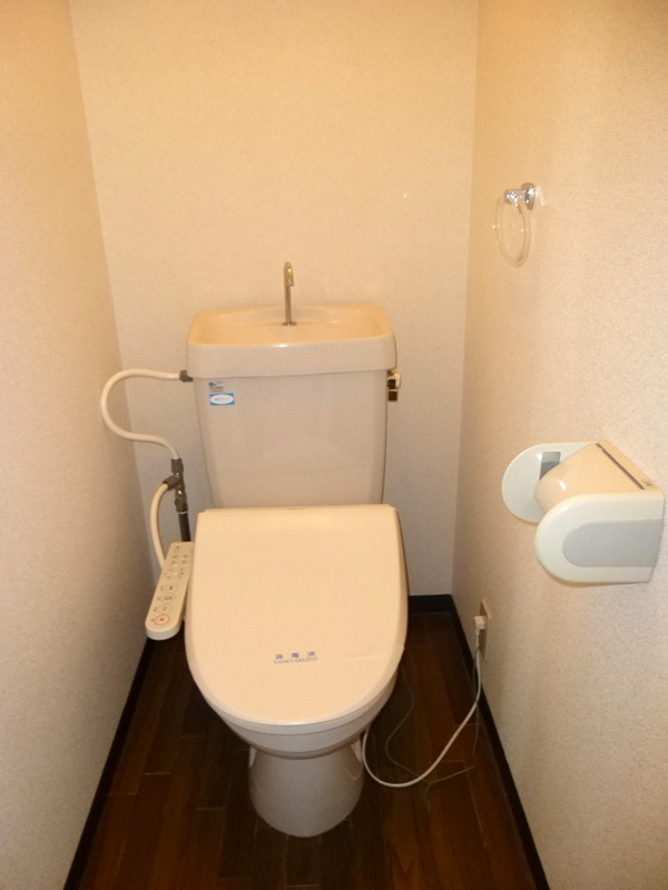 エリゼ伍番館 トイレ