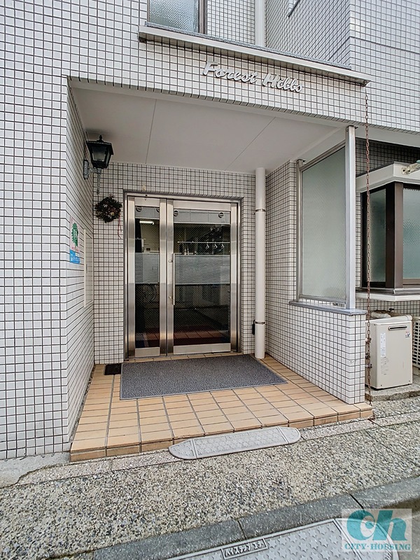 フォレストヒルズ エントランス