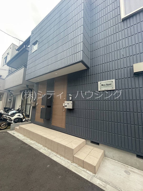 マーレ ヴィヴァン エントランス