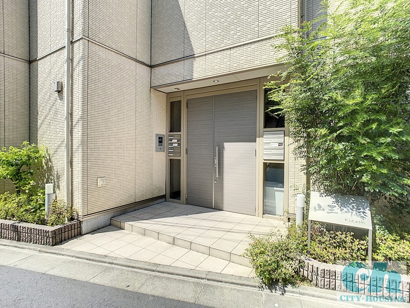 山王・兆 エントランス
