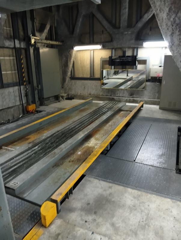 アイデックスタワーパーキング 駐車場