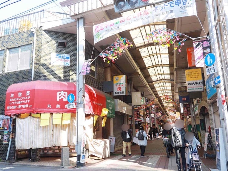 リセハイツ駐車場 商店街