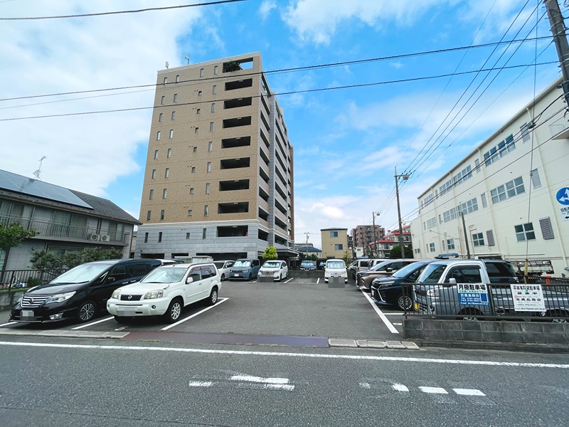 平林駐車場 駐車場
