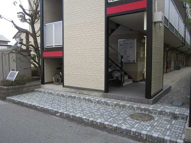 レオPレスパークハウス井上 エントランス