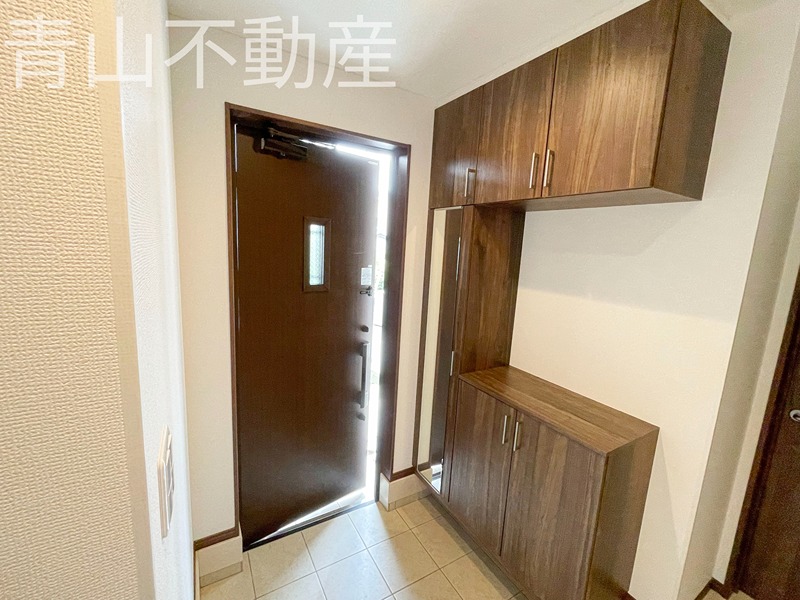 青山マンション エントランス
