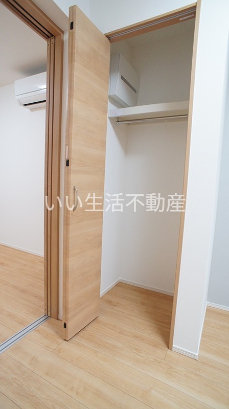 中村　タワー 収納