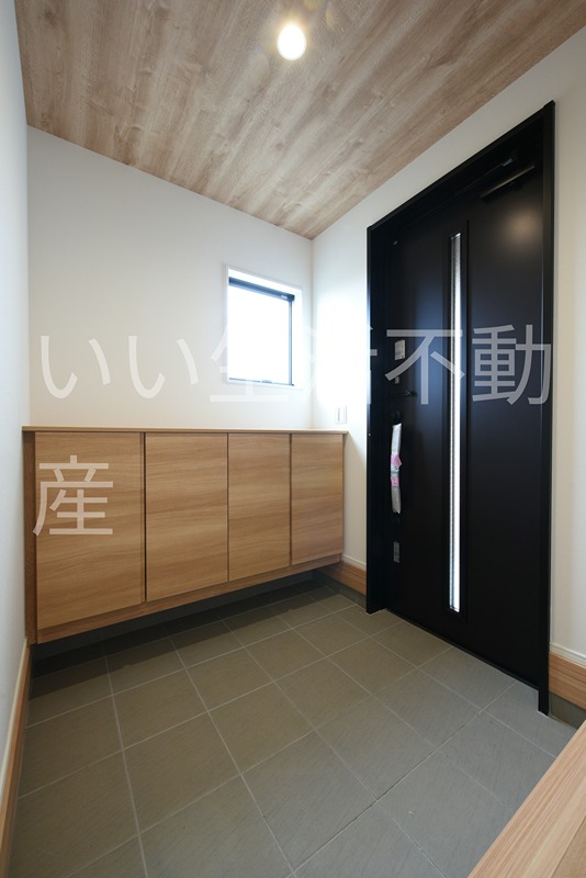 近藤晴奏マンション 玄関