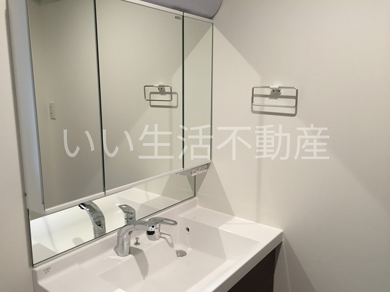 茨城県水戸市袴塚２丁目2-23 洗面所