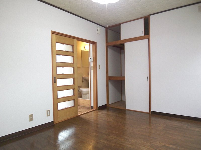 ハイツシャロン ベッドルーム