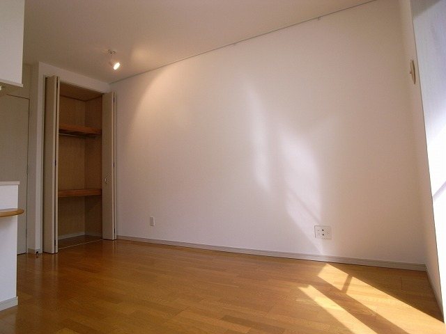 ロクサーヌ北沢 リビング