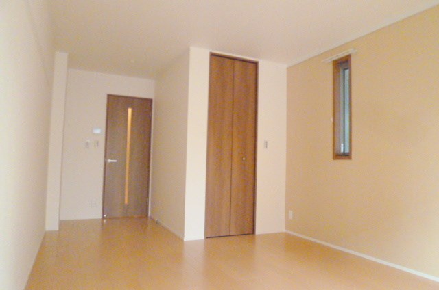 ルピナス羽根木公園　Ｅ 玄関