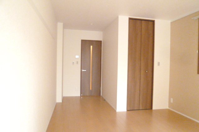 ルピナス羽根木公園　Ｅ ベッドルーム