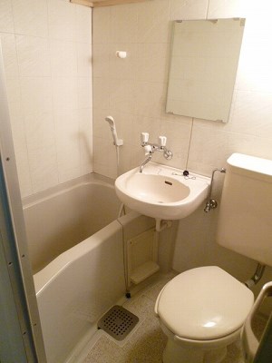 アゼリア明大前 キッチン