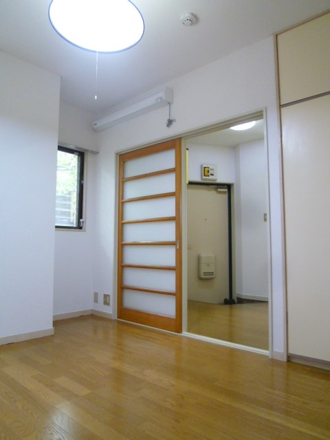 唐木マンション 玄関