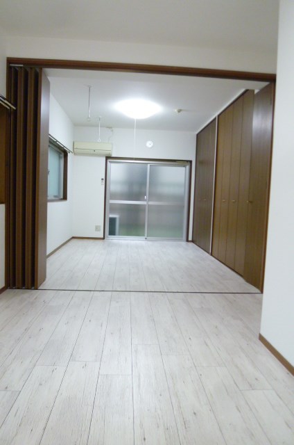 広文マンション 玄関