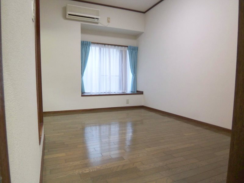 緑樹荘 玄関