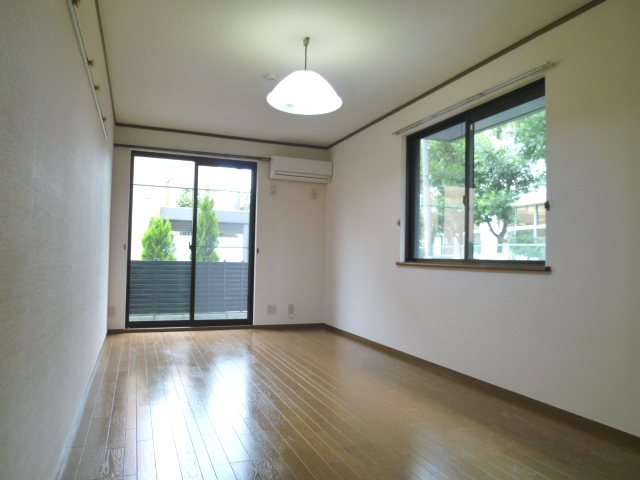 ラ・ヴェルデ松原 玄関