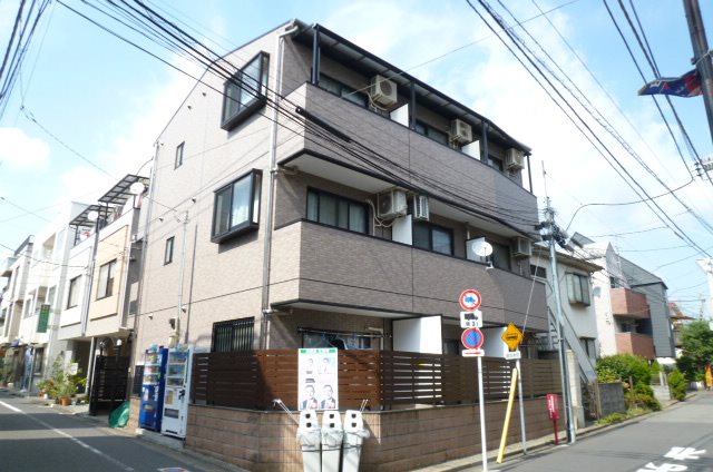 メゾンドブローニュ赤堤 201号室 外観