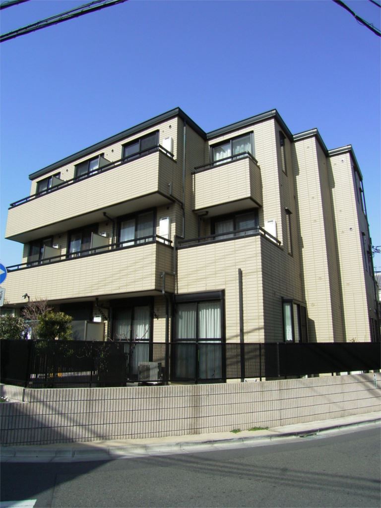 プティ  203号室 外観