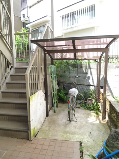 エスコート・ユーアイ その他13