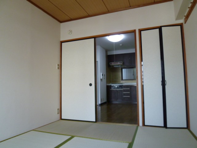 アゼリア明大前 その他4