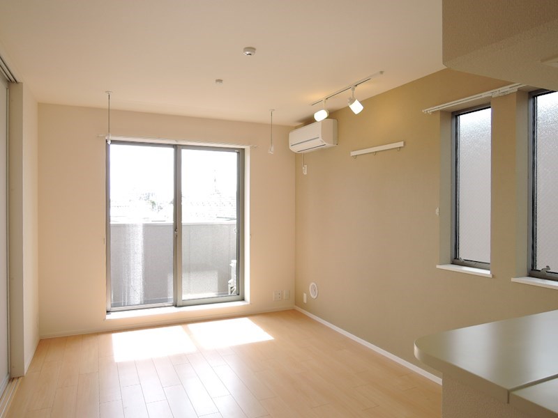 エスポワール下北沢  玄関