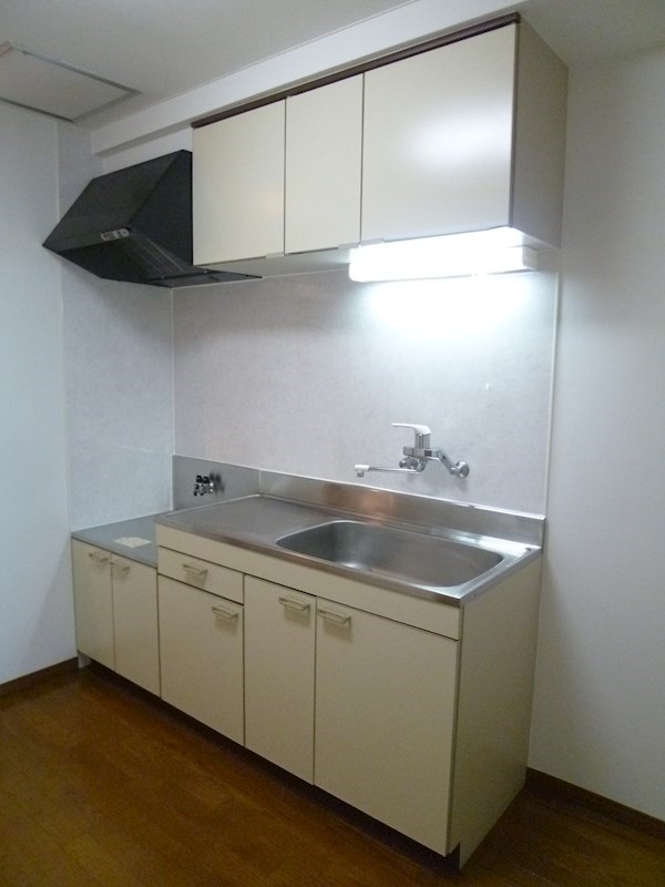 メゾンドブローニュ東松原 リビング