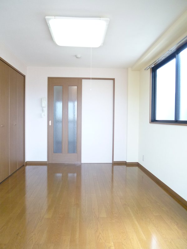 メゾンドブローニュ東松原 ベッドルーム