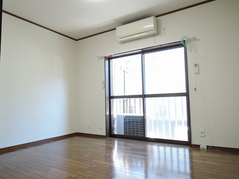 メゾンドゥルルベ リビング