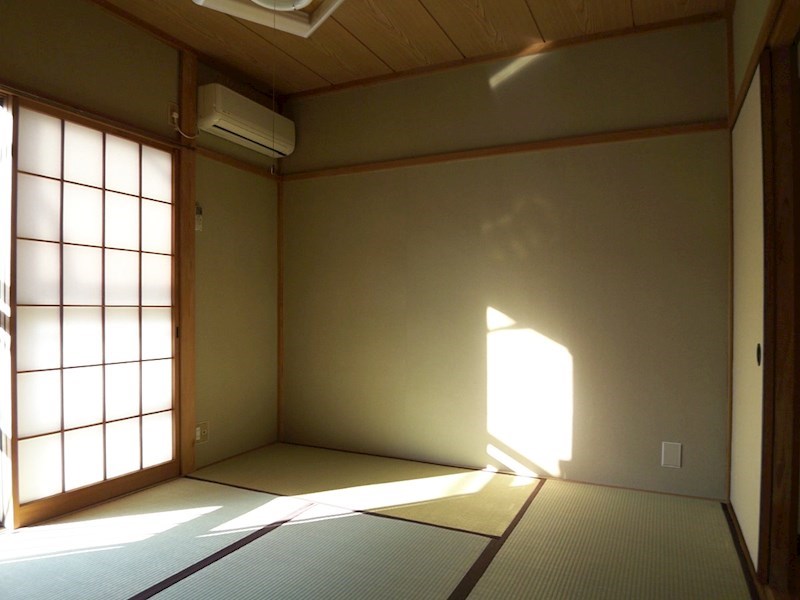 フラットハギワラ 玄関