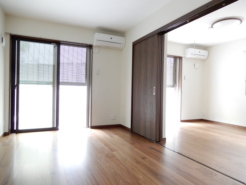 レセーナ松原 リビング