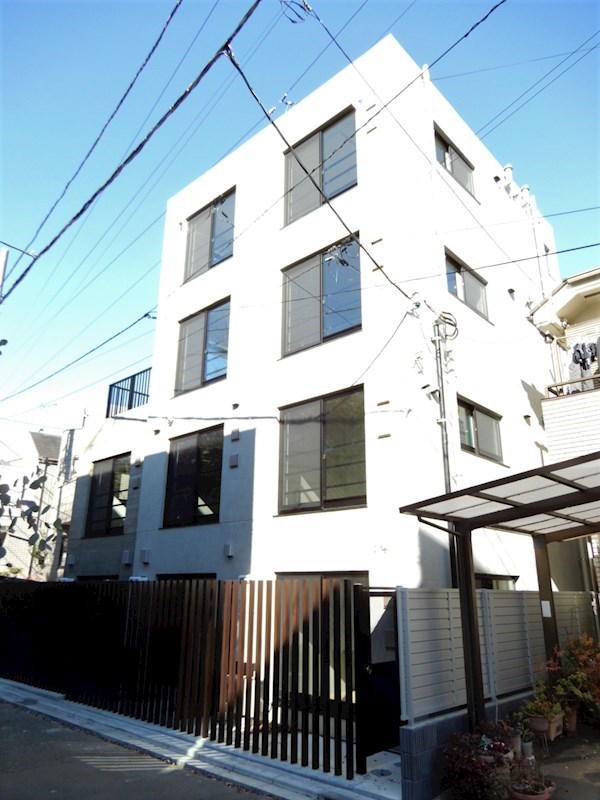 FARE北沢 301号室 外観