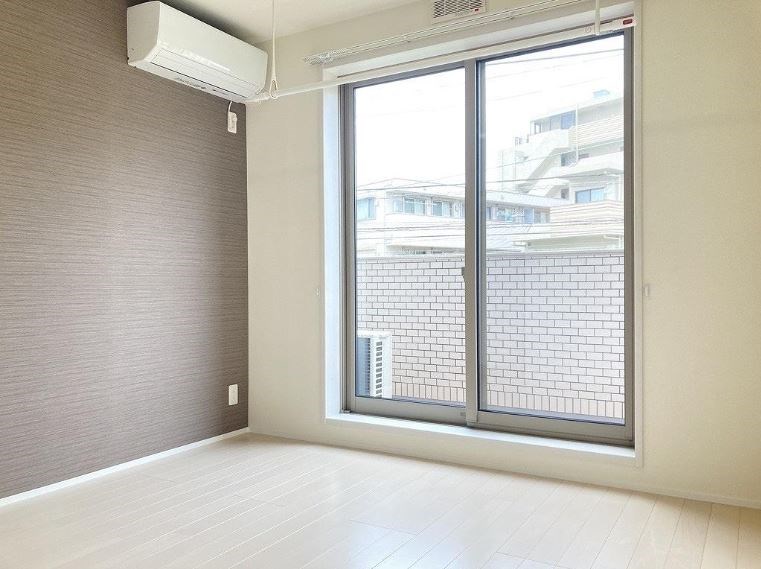 赤堤3丁目戸建 玄関