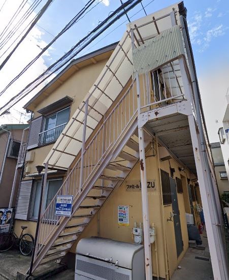 ファミールKAZU 205号室 外観
