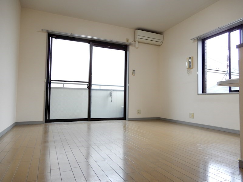 ゼフィール梅丘 玄関