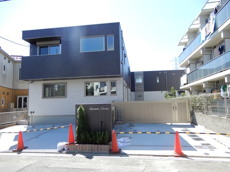 Grande　Vario 202号室 外観