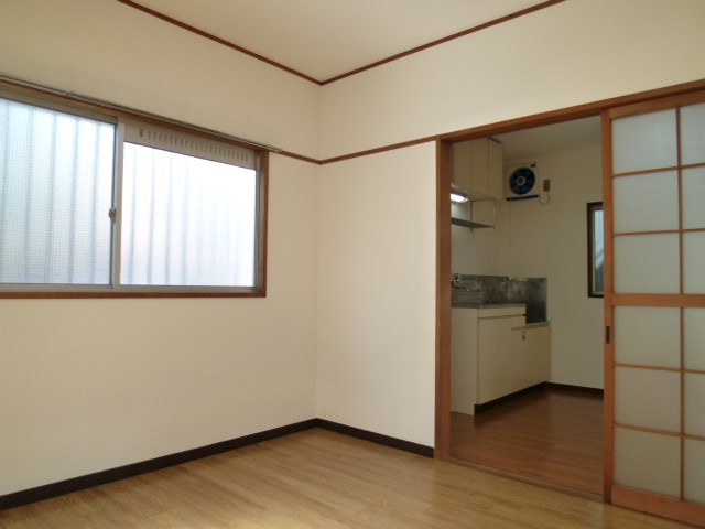 カーザビアンカＢ棟 玄関