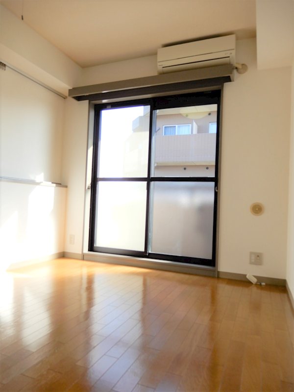 ウィンベルソロ世田谷赤堤 リビング