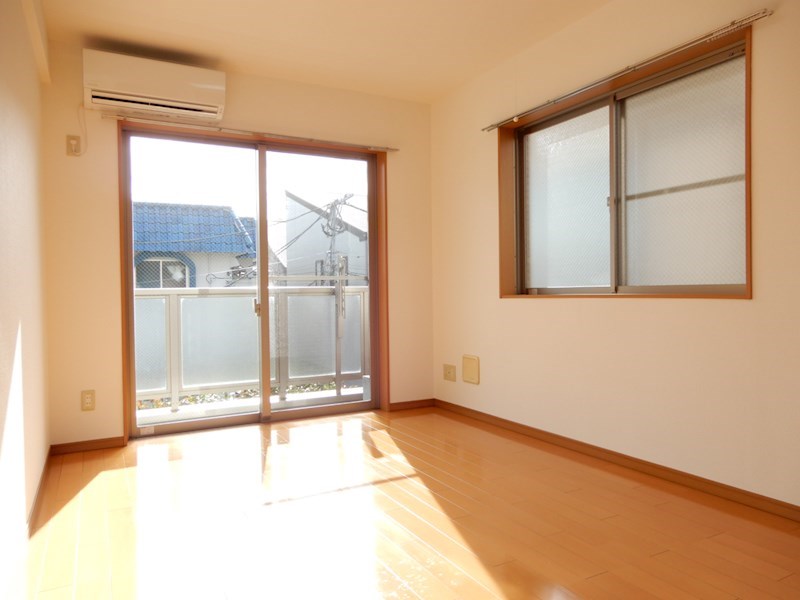 サンロイヤルイマイ 玄関