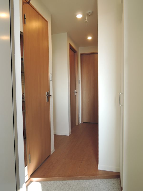 フェルーオ（Fueluox） 玄関