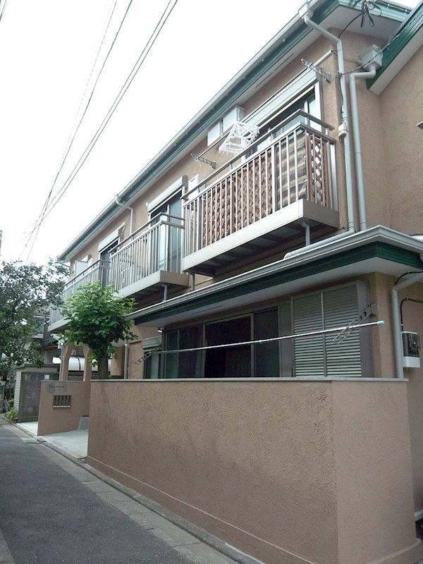 パイングローブ  203号室 外観