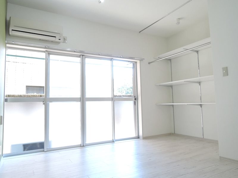 松政ハウス 玄関