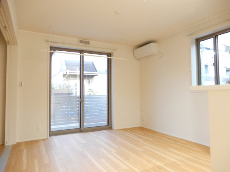 ユニゾンプレイス永福  リビング