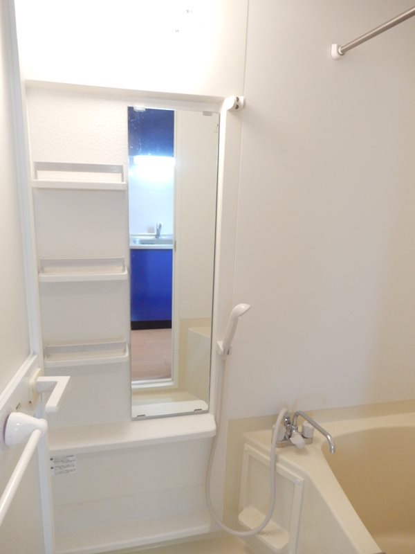 サンロイヤルイマイ  風呂画像